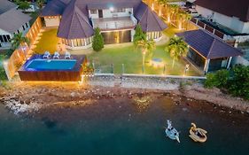 Bamboo Rimbun-Tranquil Seaside Villa, Port Dickson